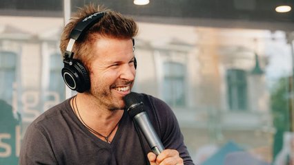 Kegyeletsértő álhír terjedt Sebestyén Balázs feleségéről